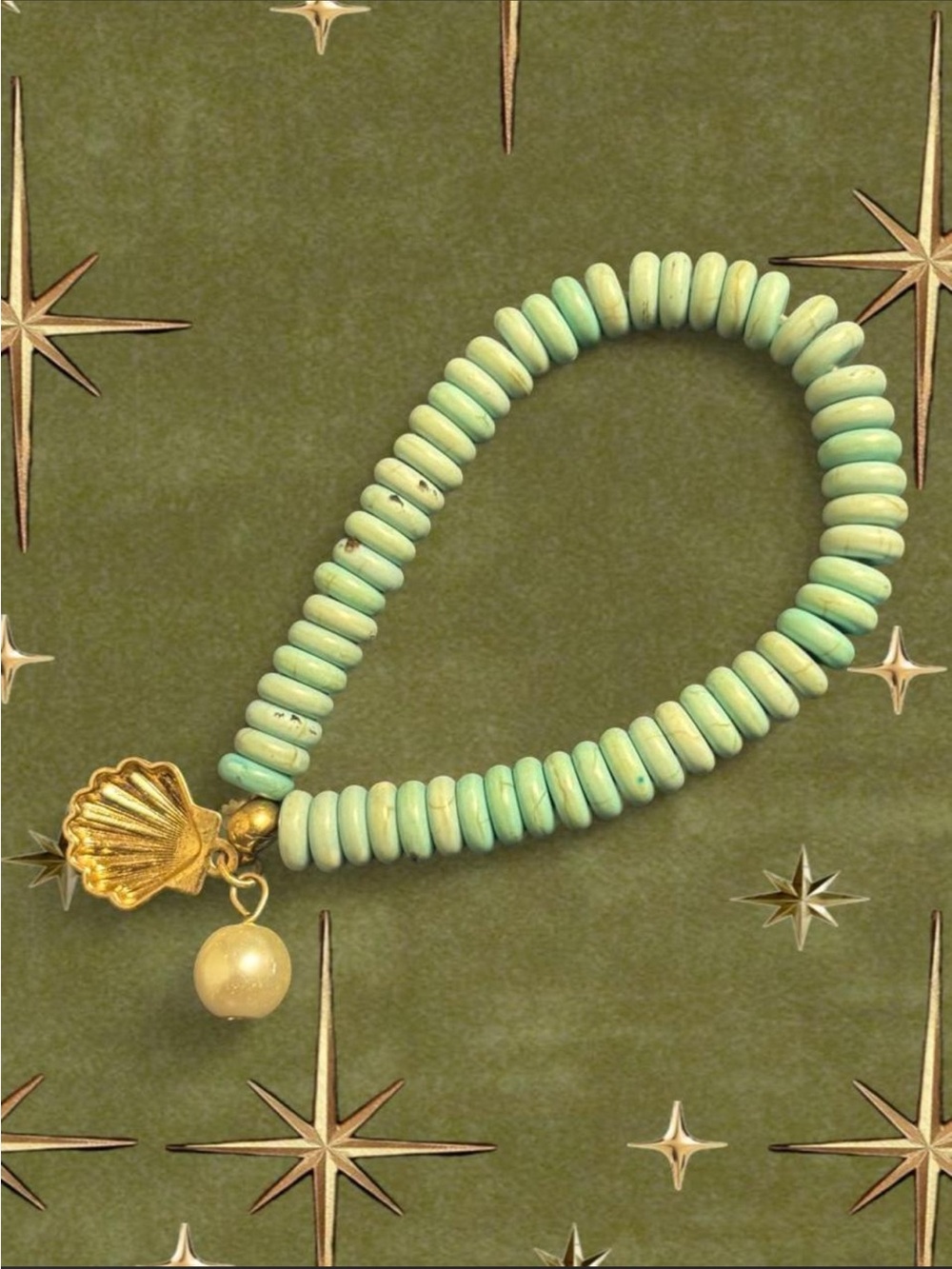 Shell charm bracelet - Picture 2 of 2